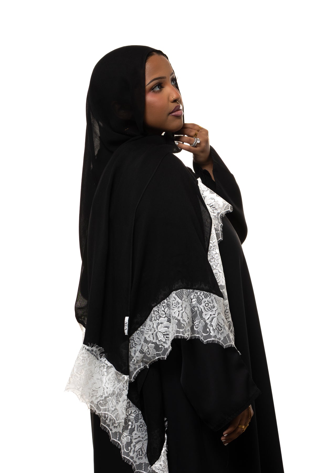 Noir Lace Modal